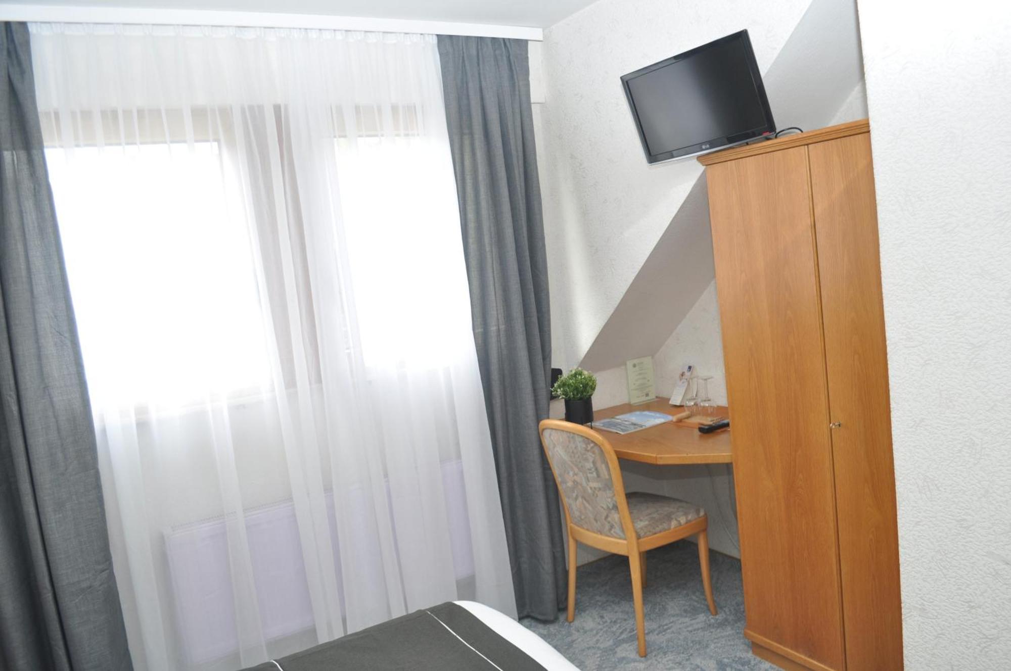 Hotel Kuehns Muehle Oestrich-Winkel Dış mekan fotoğraf